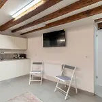 Longa By Welc Apartmán Benátky